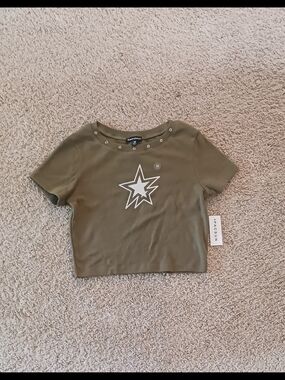 PacSun Olive Green Short Sleeve Star Graphic Tee